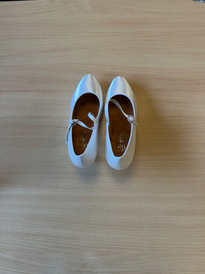 ICS Classic - White Satin - Size 5 - X Wide