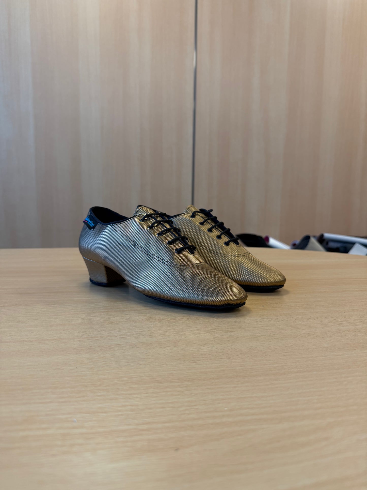 Heather Split-Sole - Bronze Empire - Size 5 - Regular