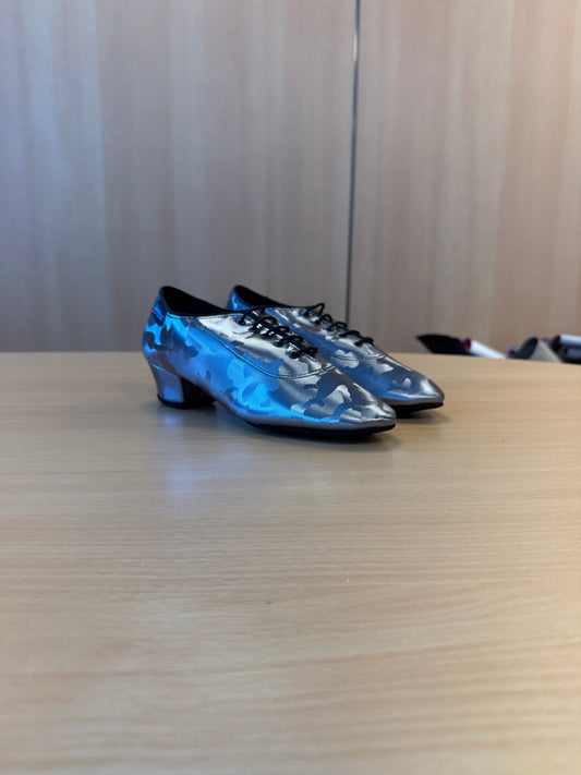 Heather Split-Sole - Gunmetal Camo - Size 5.5 - Regular