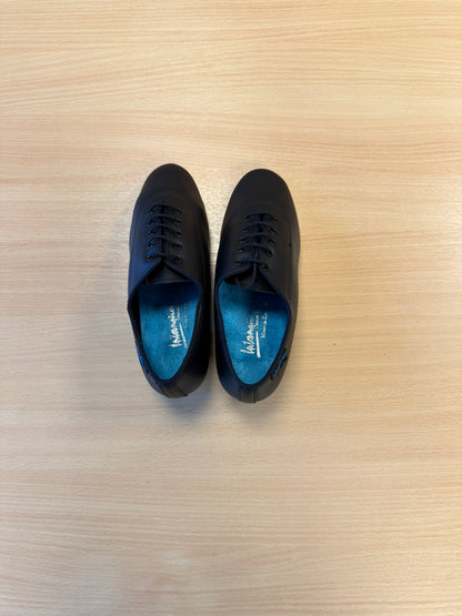Heather Split-Sole - Black NotCalf - Size 5 - Regular (Vegan Soles)