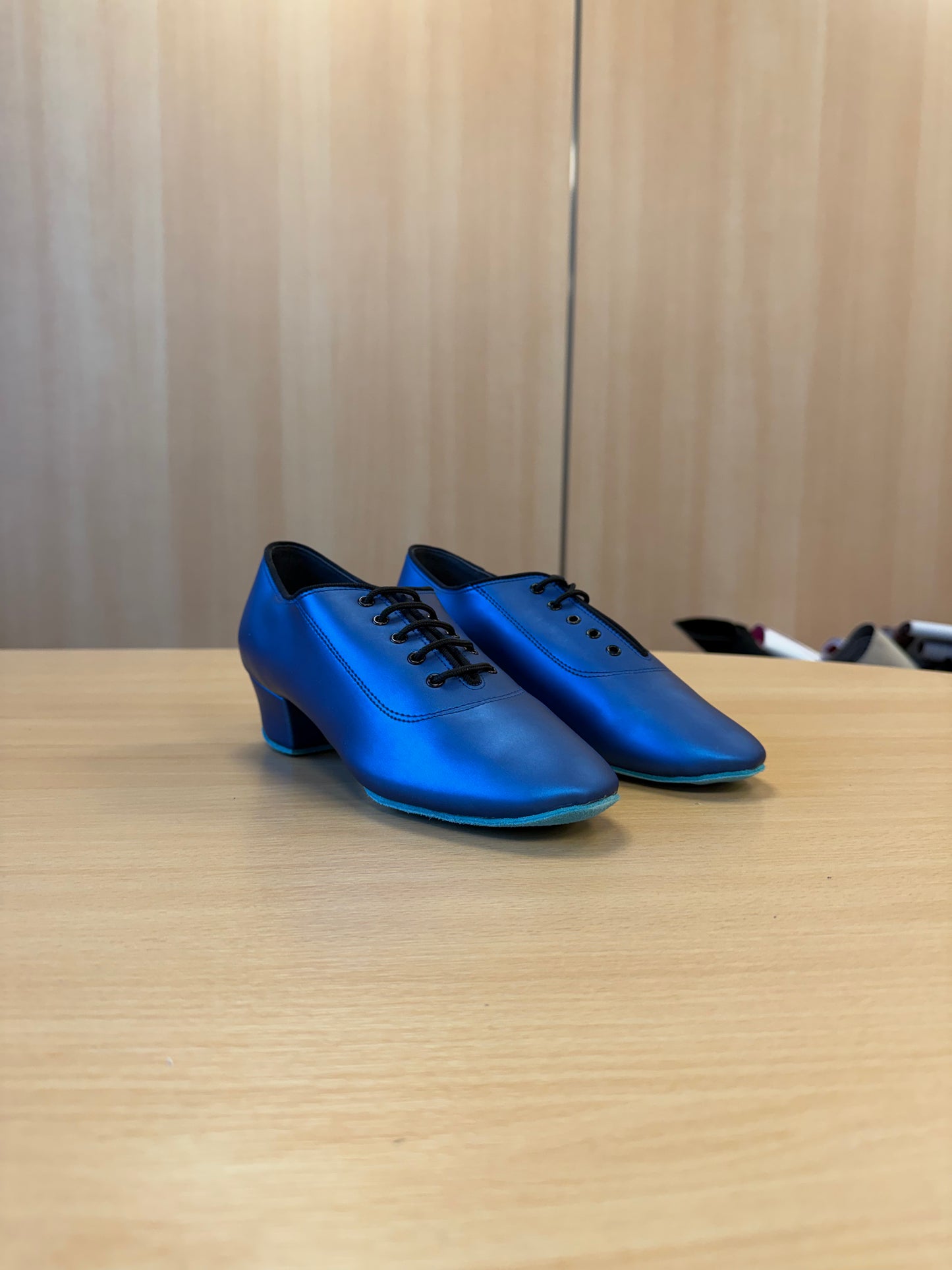 Heather Split-Sole - Blue Seta - Size 4.5 - Regular