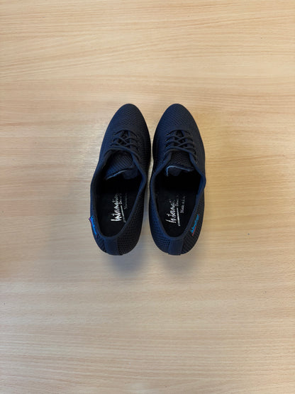 Roxy - AirMesh - Size 3.5 - Regular (Black Glitter Soles)