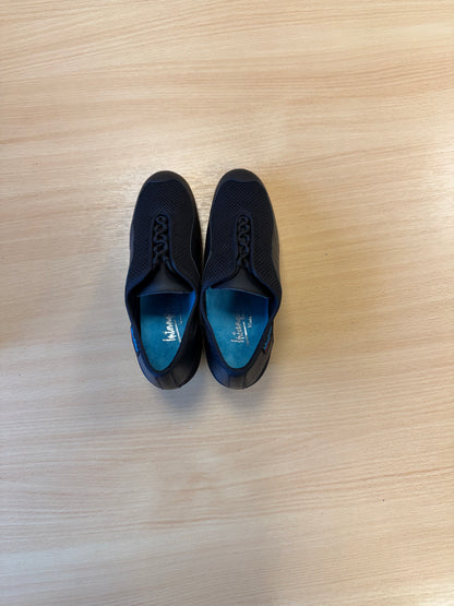 Fusion Split-Sole - Black Leather/Air Mesh - Size 5 - Regular