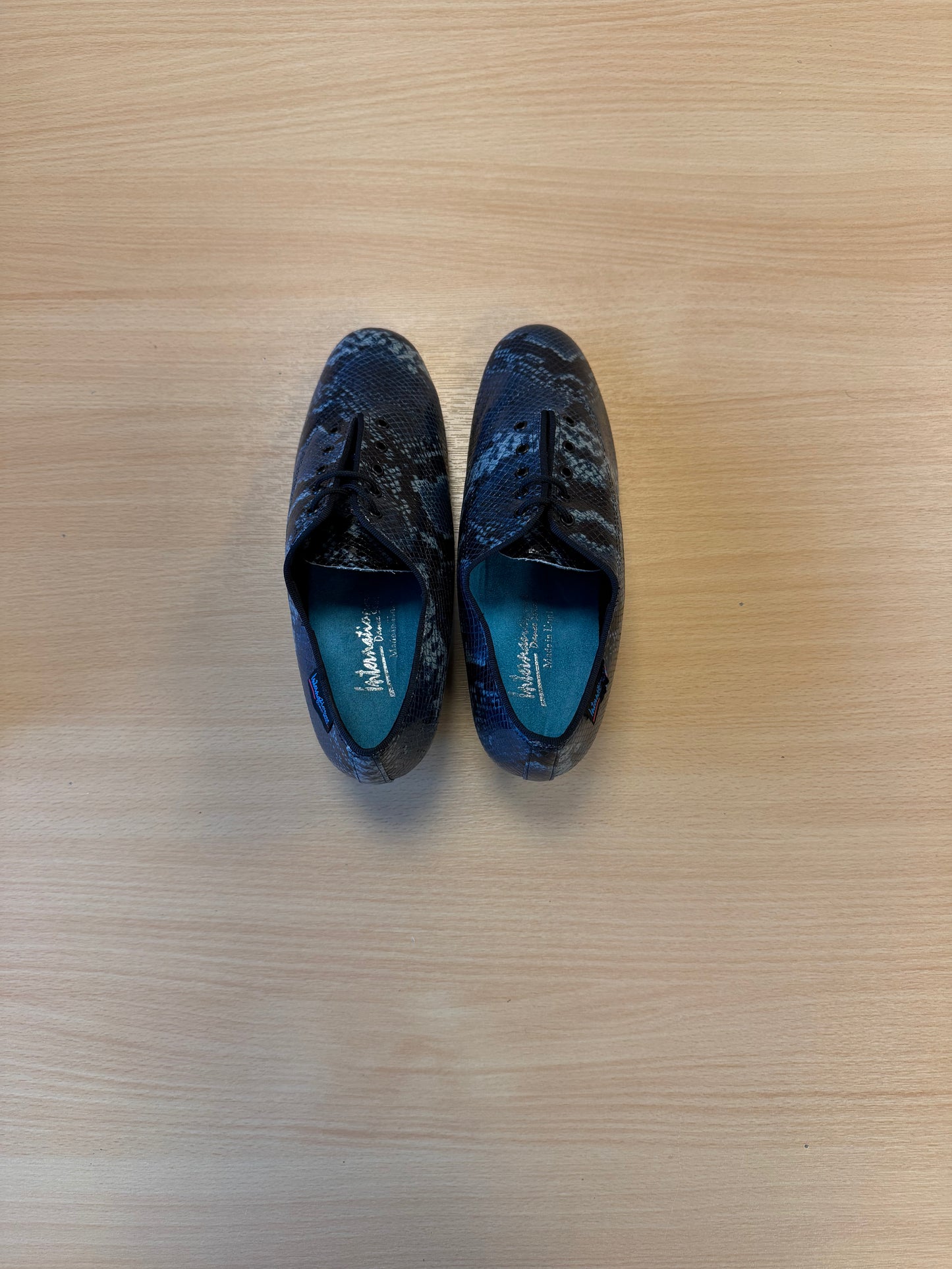 Heather Split-Sole - Blue Snake - Size 5 - Regular