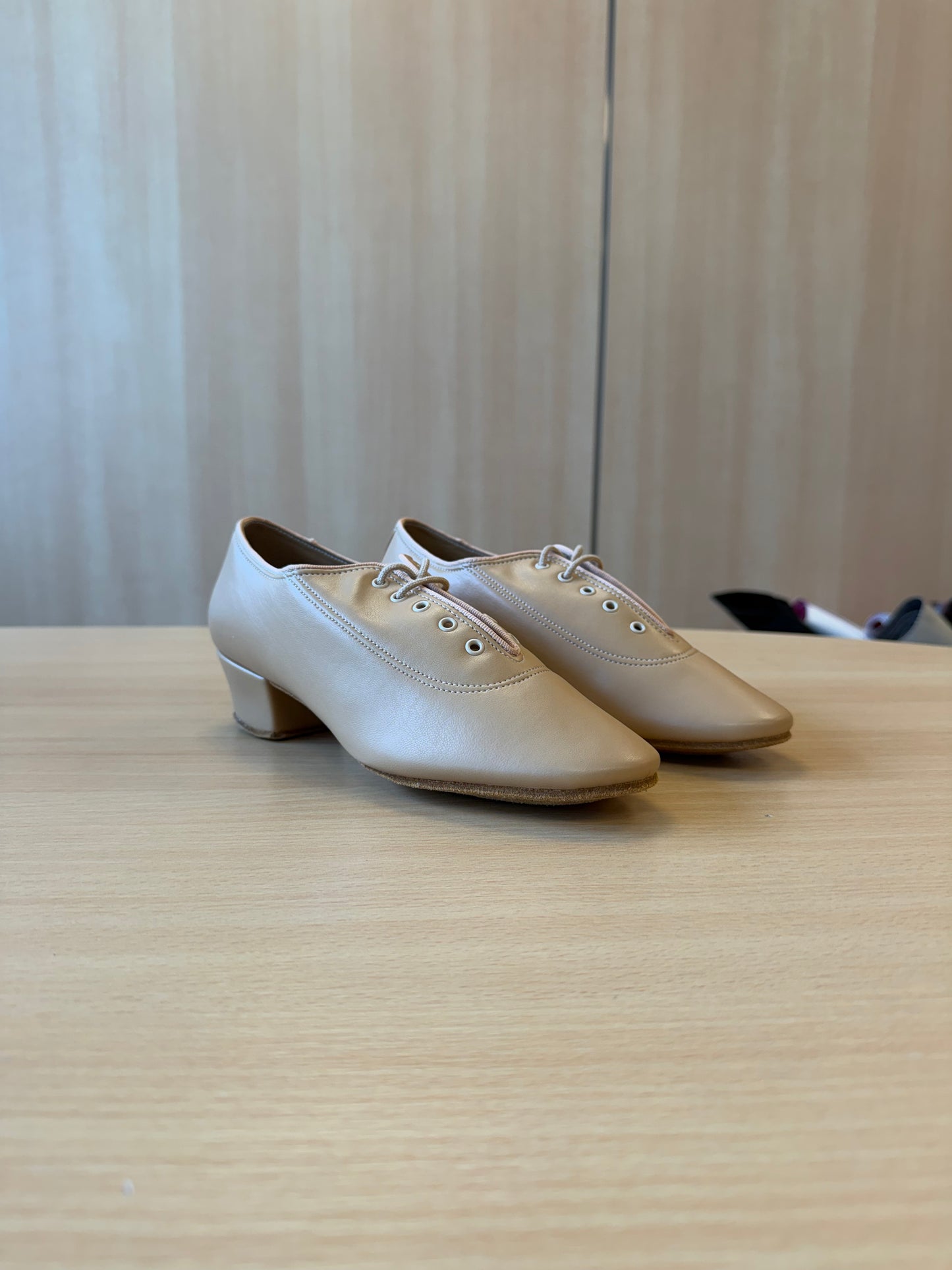 Heather Full-Sole - Beige NotCalf - Size 4.5 - Narrow
