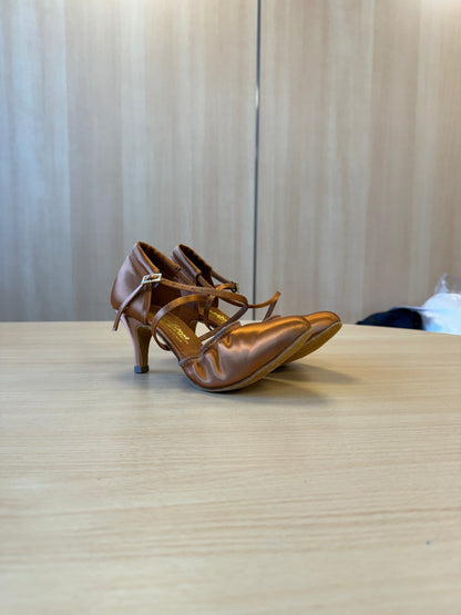 American Flex - Tan Satin (Size 6N)