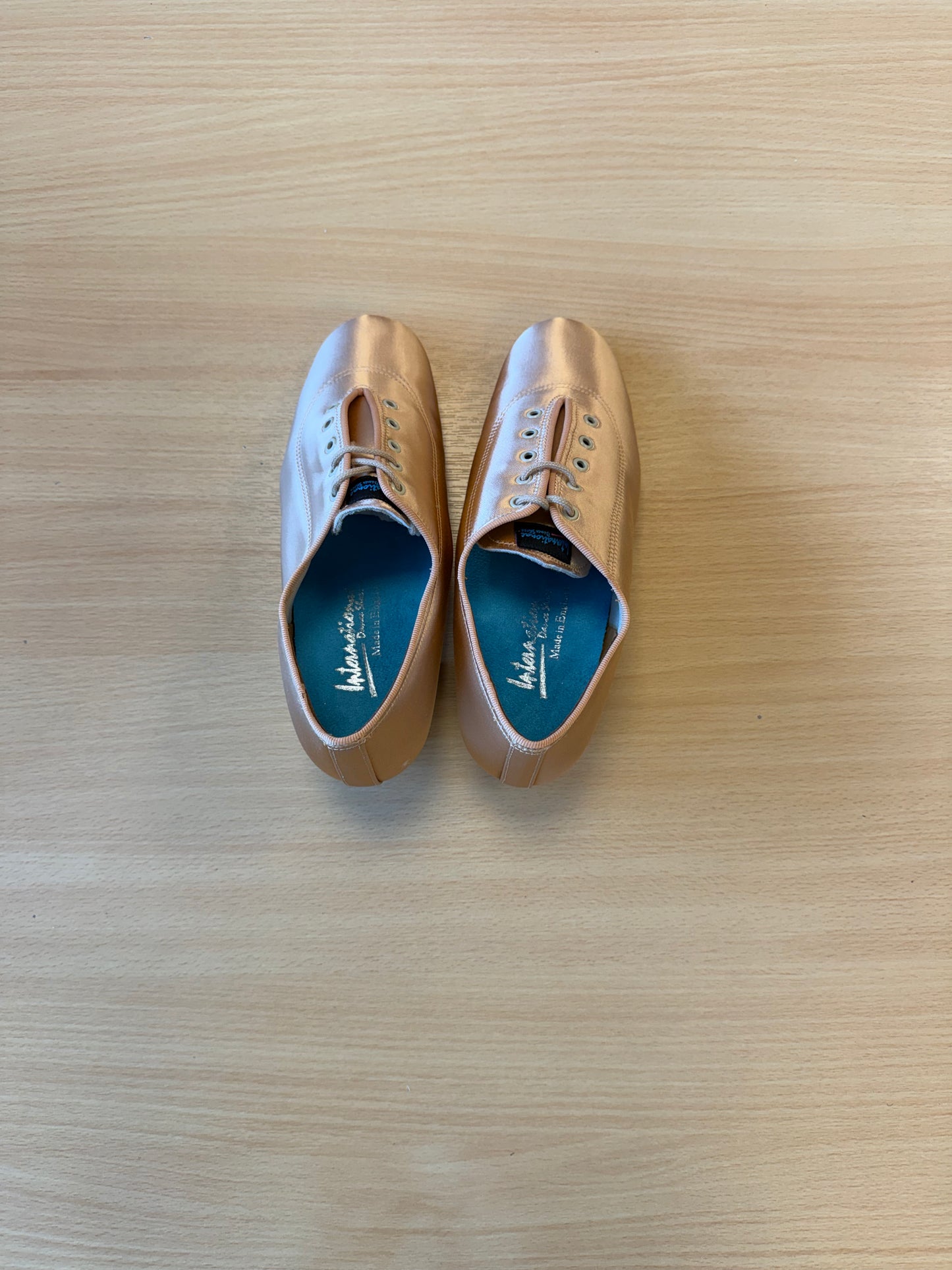 Heather Full-Sole - Peach Satin - Size 4.5 - Regular