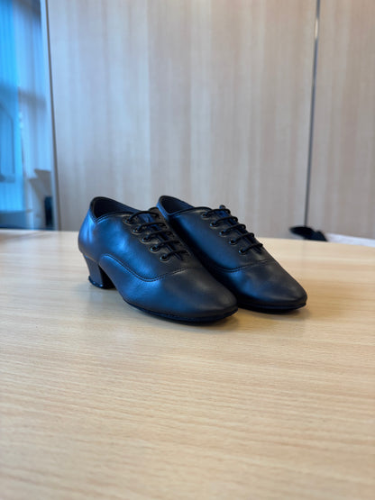 Spanish Tango Boys - Black Calf - Size 2.5 - Regular