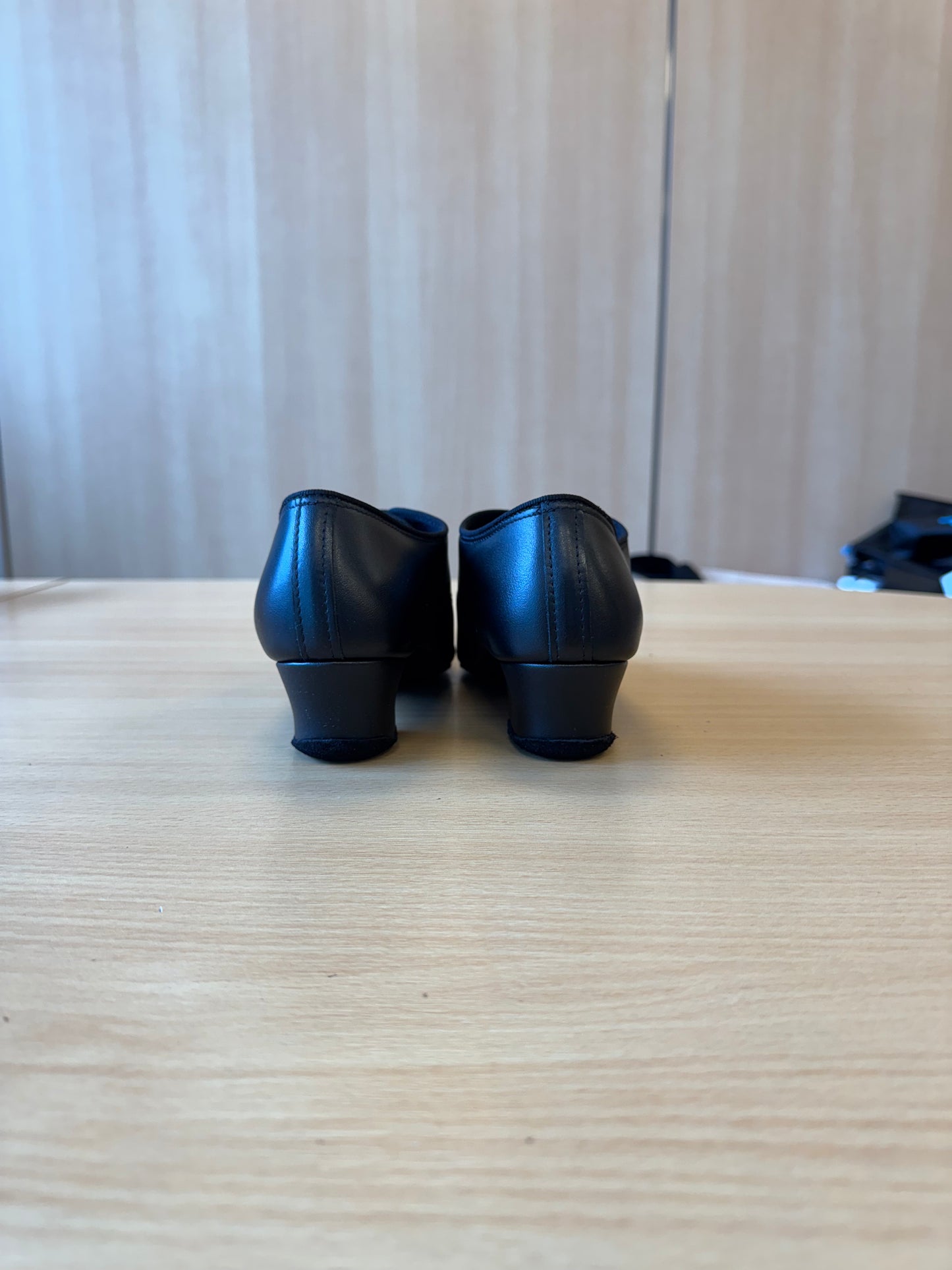 Spanish Tango Boys - Black Calf - Size 2.5 - Regular