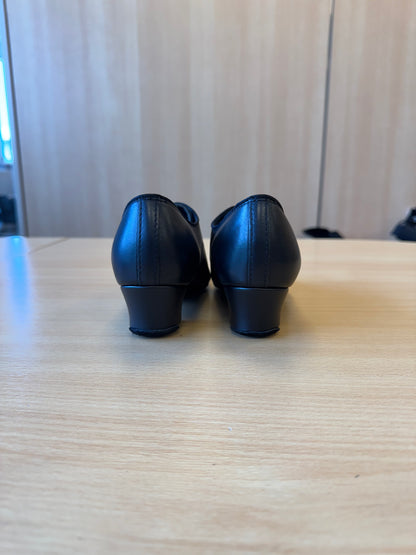 Boys Tango - Black Calf - Size 3 - Regular