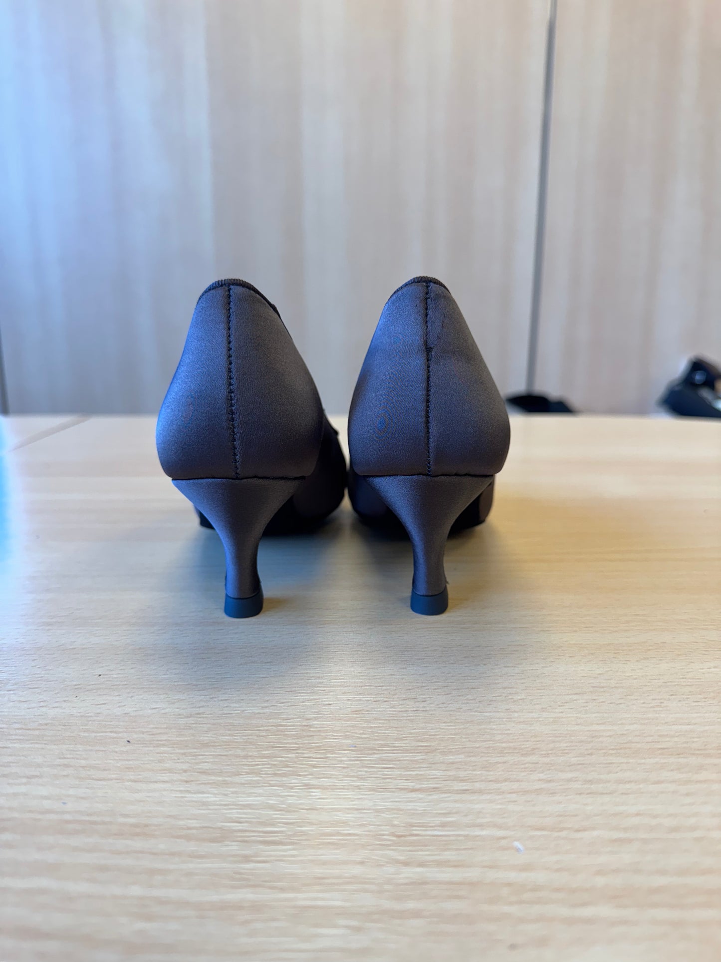 ICS RoundToe - Espresso Satin - Size 4 - Regular