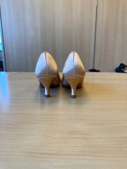 ICS RoundToe - Peach Satin - Size 6 - Regular