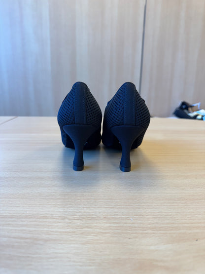 Roxy - Air Mesh - Size 3.5 - Regular