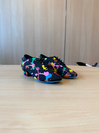 Heather Split-Sole - ArtAttack - Size 4 - X Wide (Blue & Pink Soles)