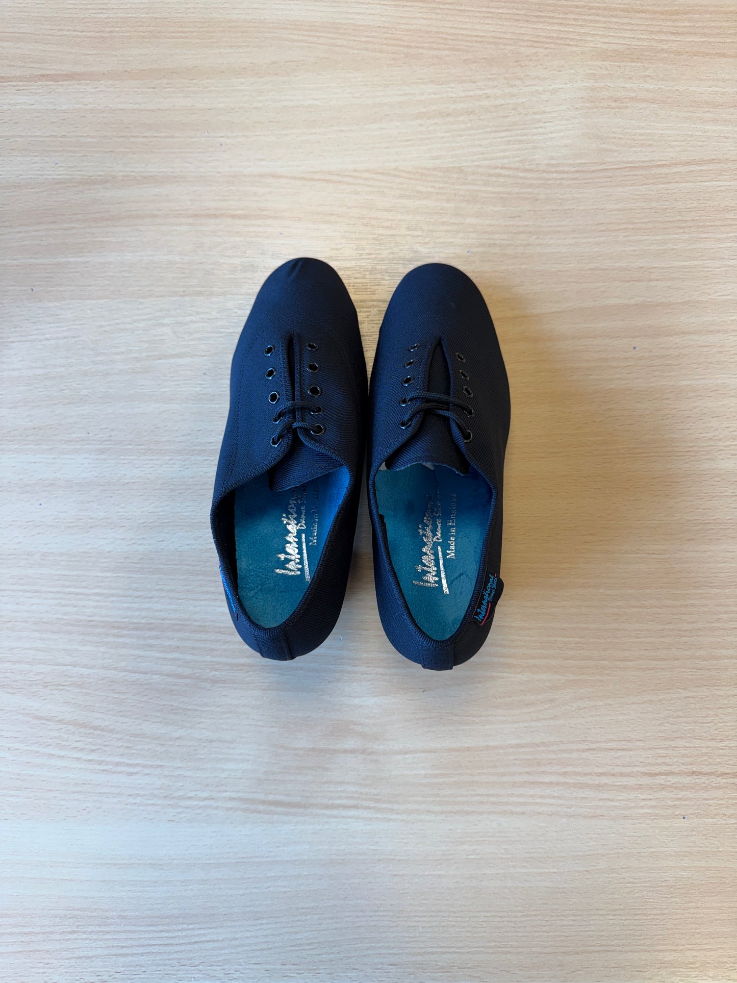 Heather Split-Sole - Black Lycra - Size 3.5 - Regular