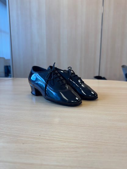 Boys Tango - Black Patent - Size 1.5 - Wide