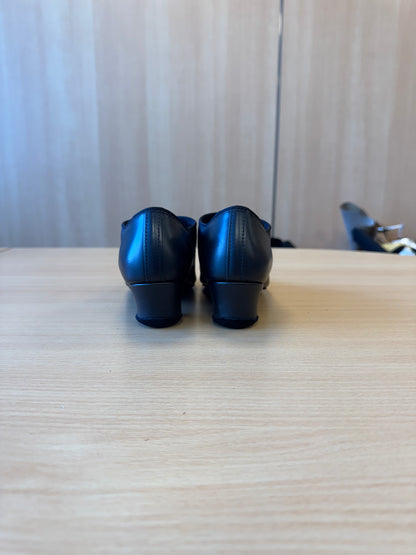 Boys Tango - Black Calf - Size 2.5 - Regular