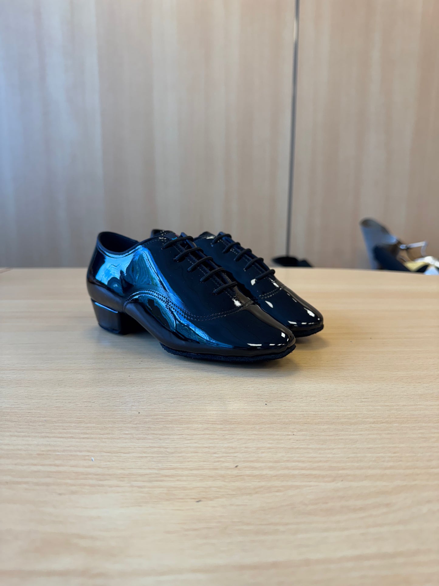 Boys Contra - Black Patent - Size 1.5 - Narrow