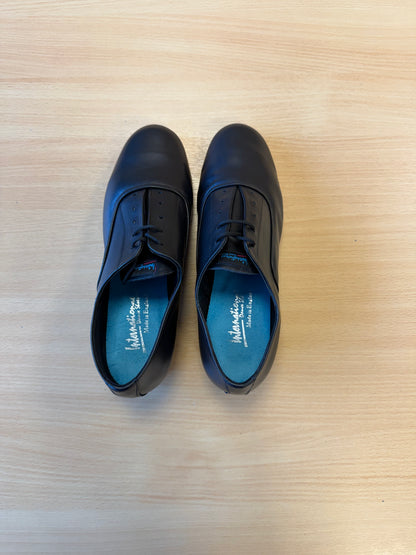 Oxford - Black Calf - Size 8 - Regular