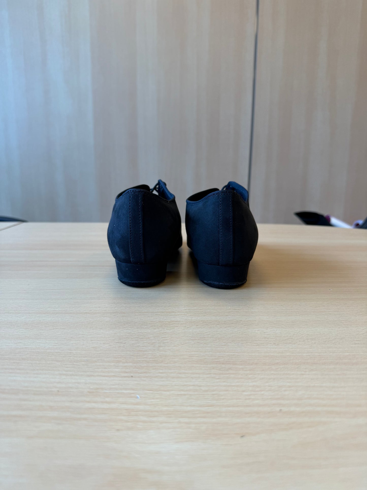 Spanish Tango - Black Nubuck - Size 8 - Regular