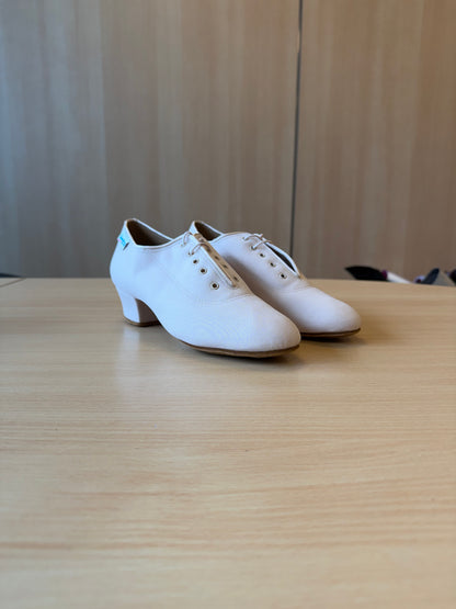 Heather Split-Sole - Beige Lycra - Size 6.5 - Regular