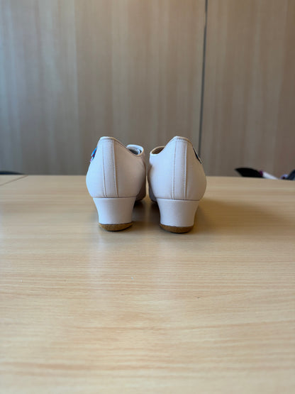 Heather Split-Sole - Beige Lycra - Size 6.5 - Regular