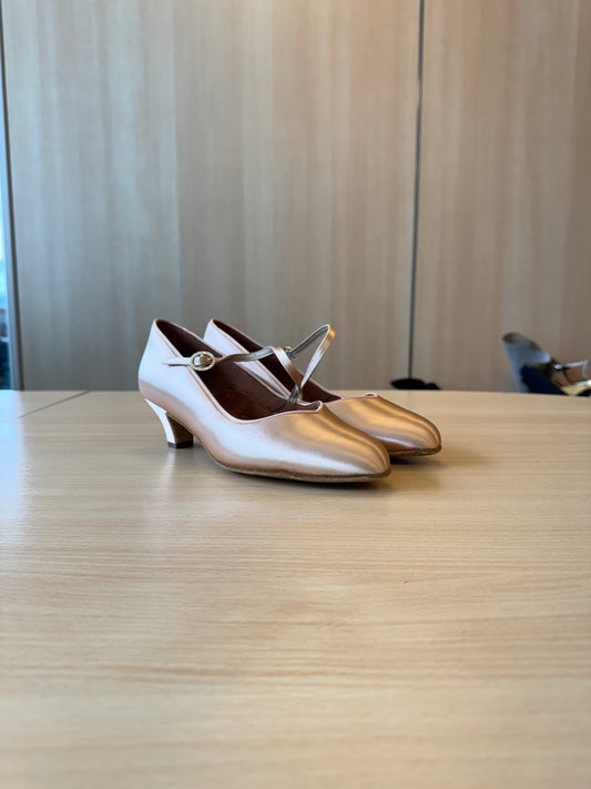 ICS Vista SingleStrap - Peach Satin - Size 6 - Wide