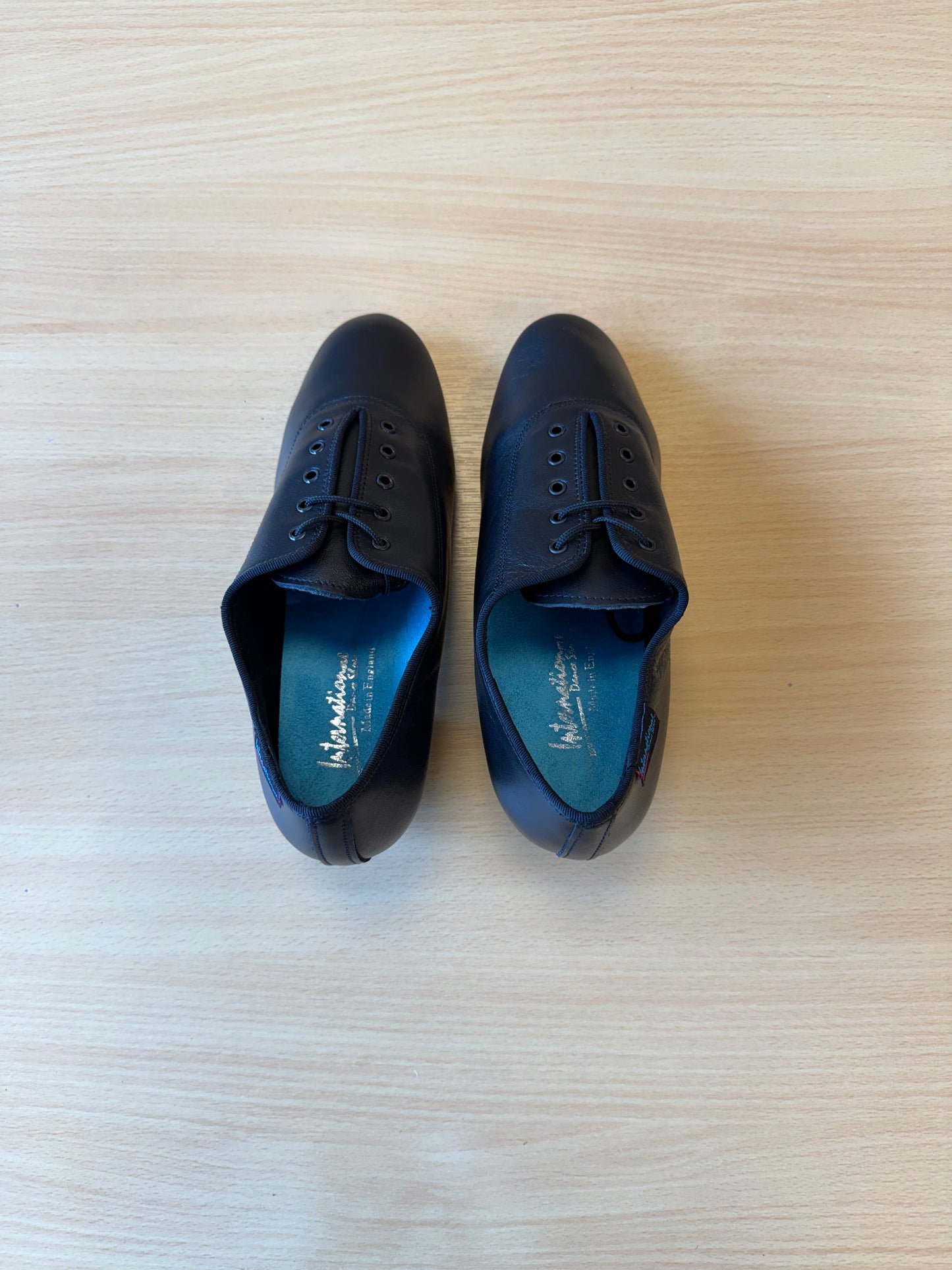 Heather Split-Sole - Black Calf - Size 6 - Regular