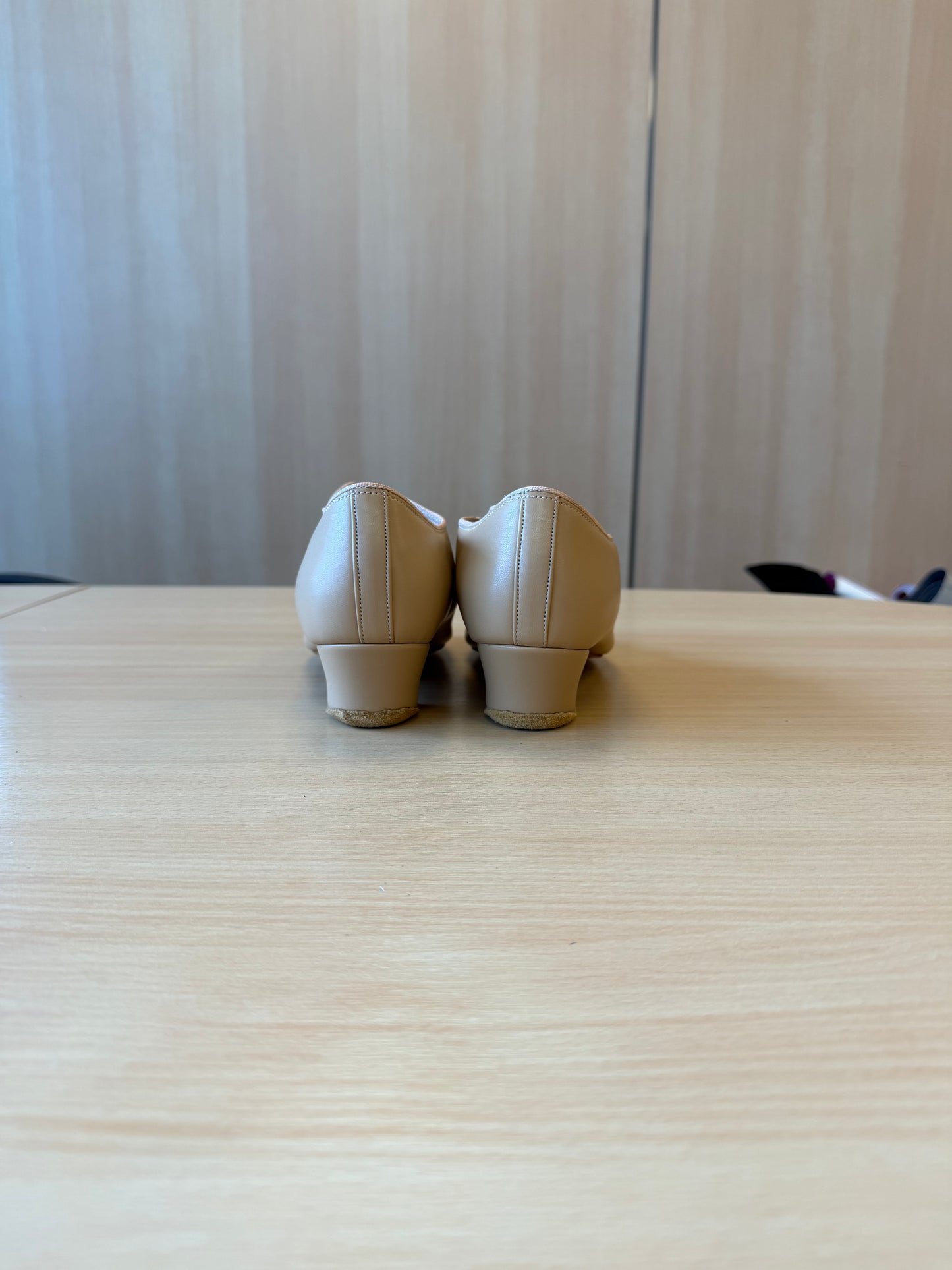 Heather Full-Sole - Beige NotCalf - Size 7 - X Wide