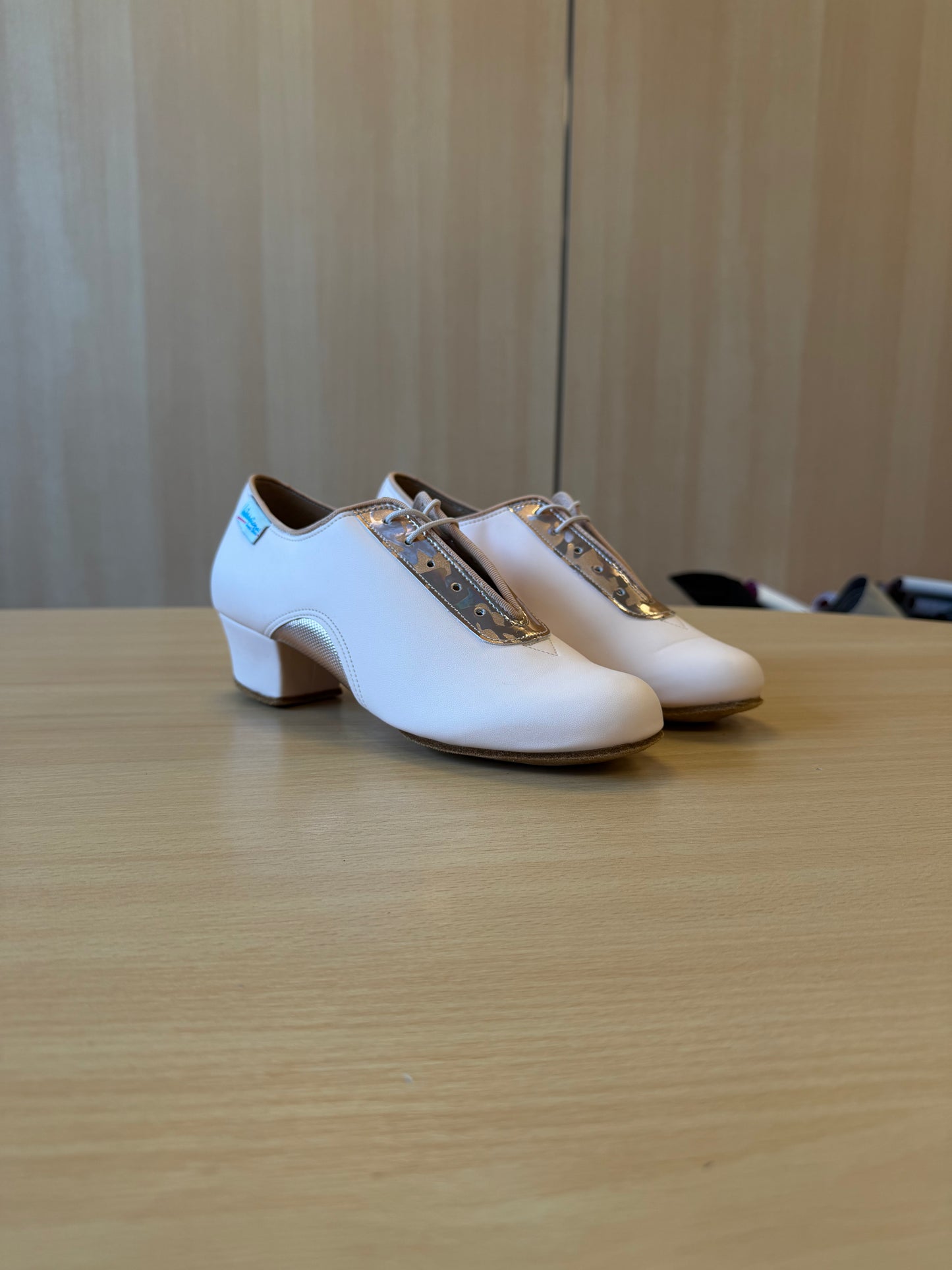 Artiste Split-Sole - Himalayan Rose - Size 6 - Regular