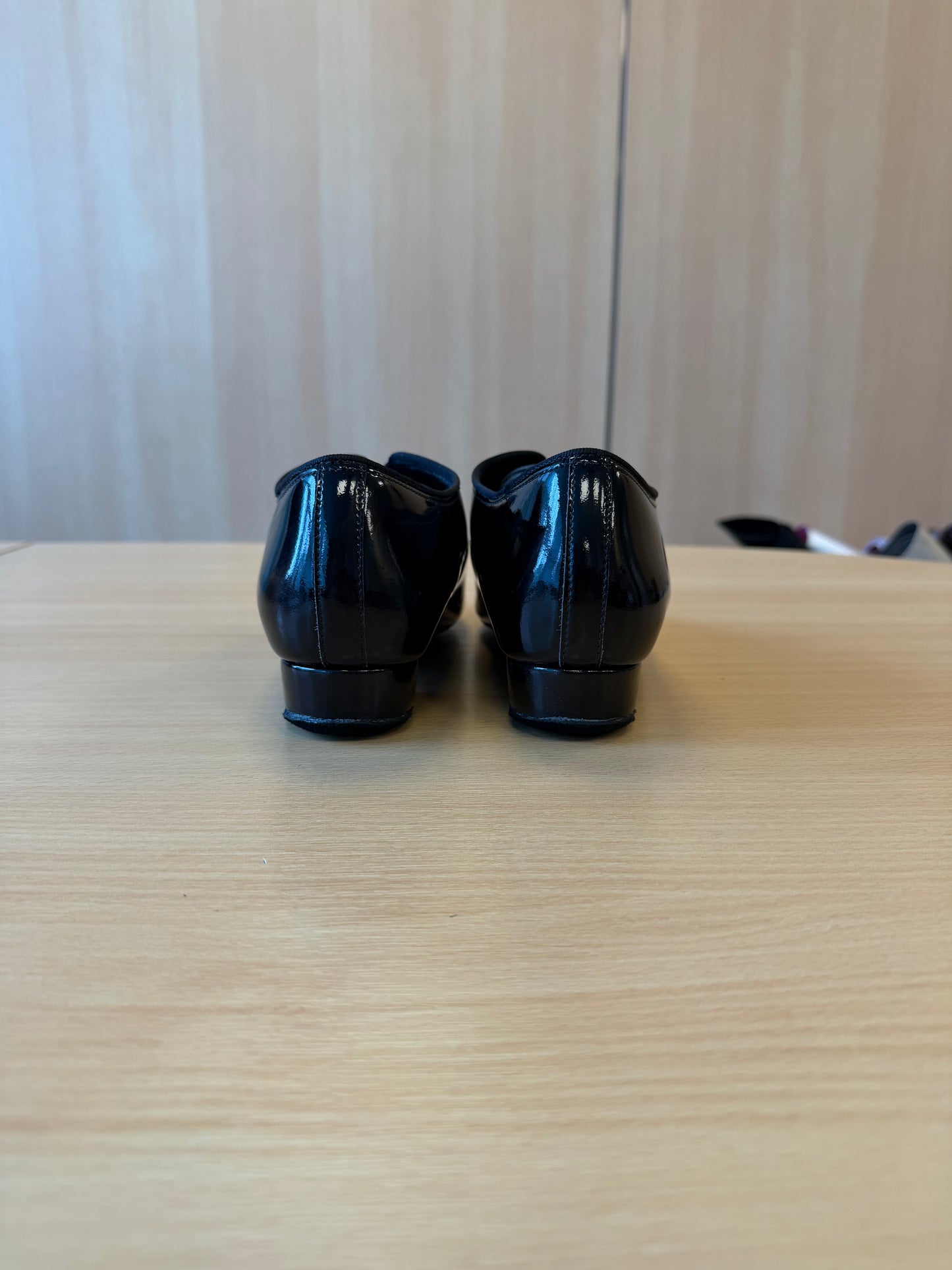 Tango - Black Patent - Size 7.5 - Regular