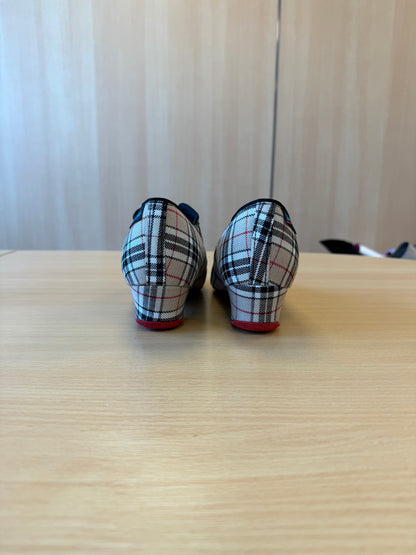 Heather Split-Sole - Beige Check - Size 6.5 - Regular (Red Soles)