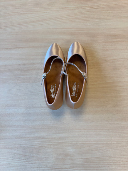ICS Classic - Peach Satin - Size 7 - Regular