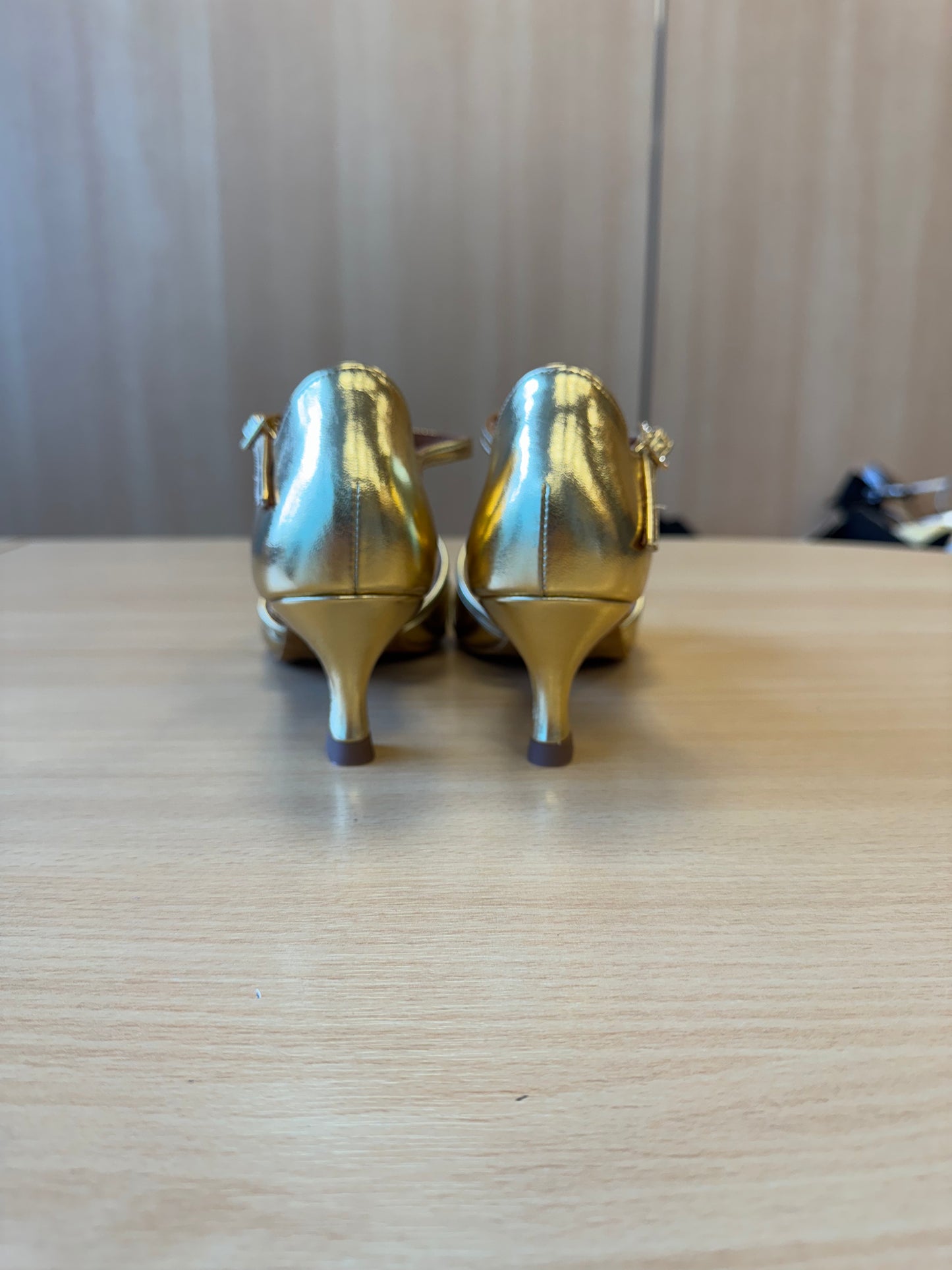 Mia T-Bar - Gold - Size 8 - Regular