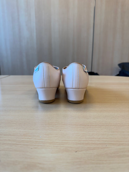 Artiste Split-Sole - Himalayan Rose - Size 3.5 - X Wide