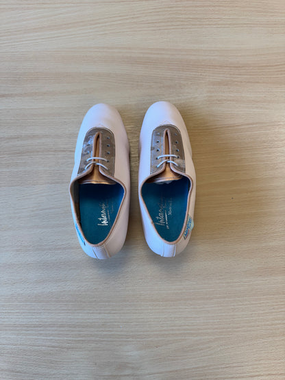 Artiste Split-Sole - Himalayan Rose - Size 3.5 - X Wide