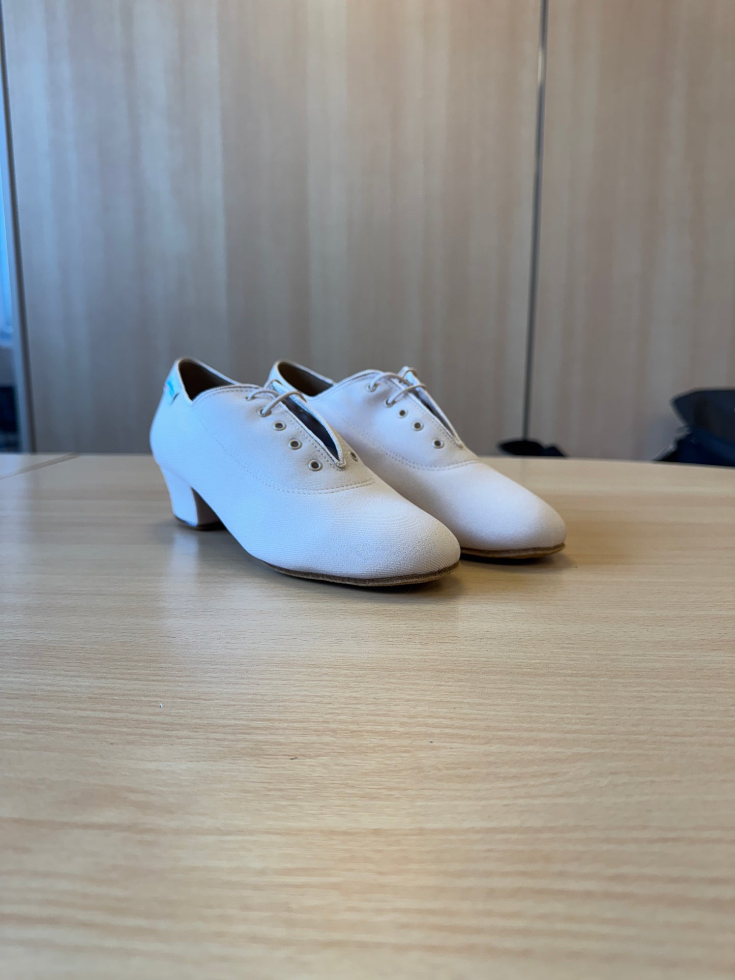 Heather Split-Sole - Beige Lycra - Size 7.5 - Regular