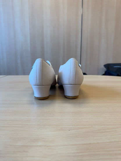 Heather Split-Sole - Beige Lycra - Size 7.5 - Regular