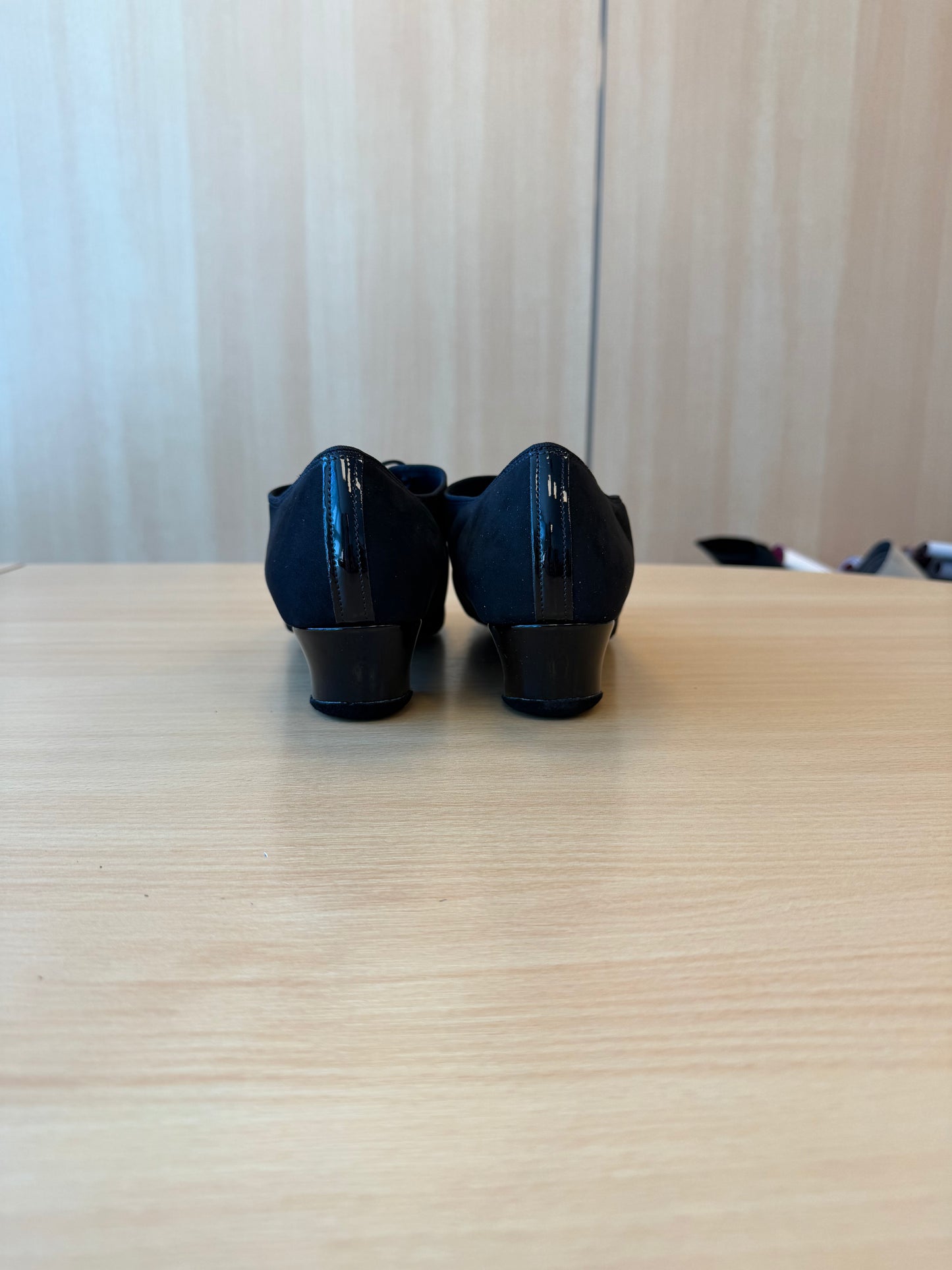 Rumba Duo - Black Nubuck/Black Patent - Size 10 - Regular