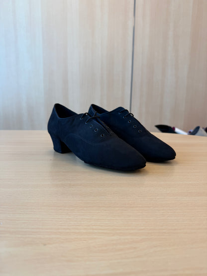 Rumba - Black Nubuck - Size 7 - Regular