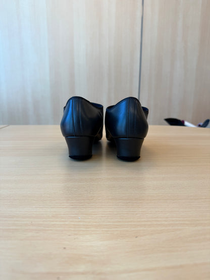 Rumba XG - Black Calf - Size 6 - X Wide (XG Soles)