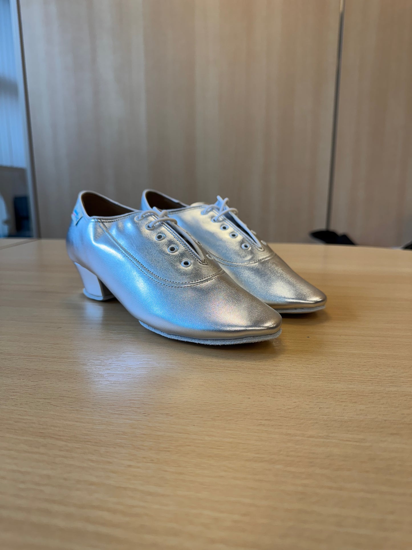 Heather Split-Sole - Silver NotCalf - Size 5 - Regular