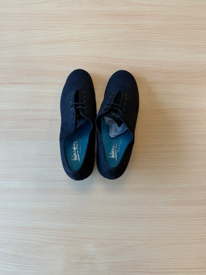 Rumba - Black Nubuck - Size 9 - Narrow