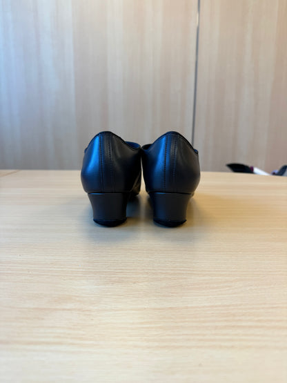 Rumba - Black Calf - Size 8 - Narrow