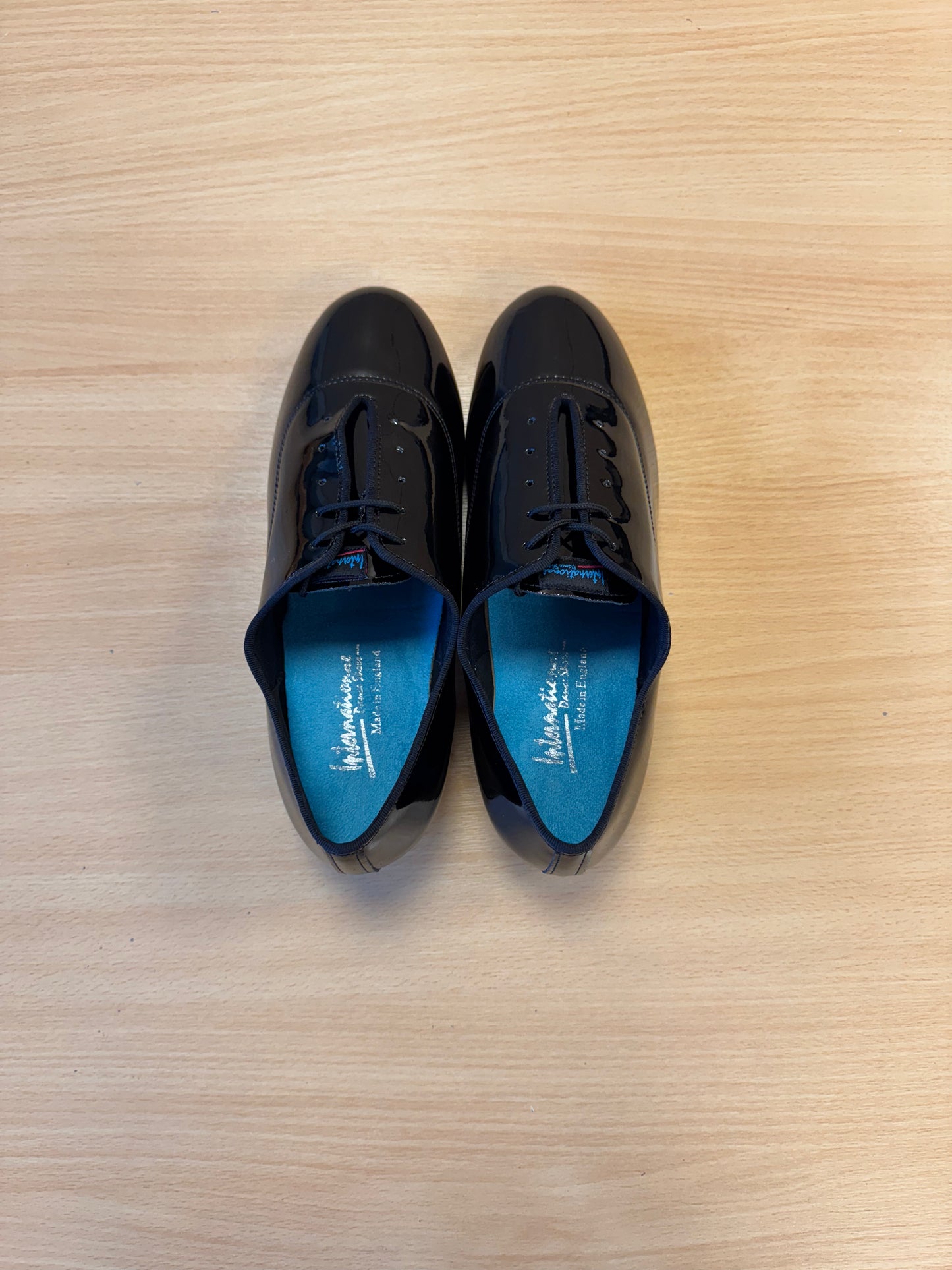 Tango - Black Patent - Size 8.5 - Wide