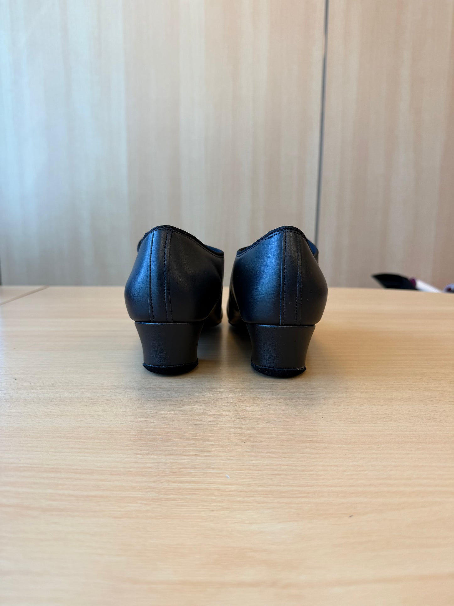 Rumba - Black Calf - Size 8.5 - X Wide
