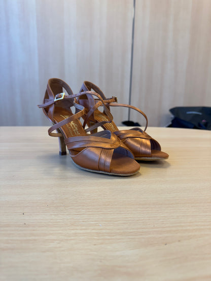 Katya - Tan Satin - Size 5 - Regular