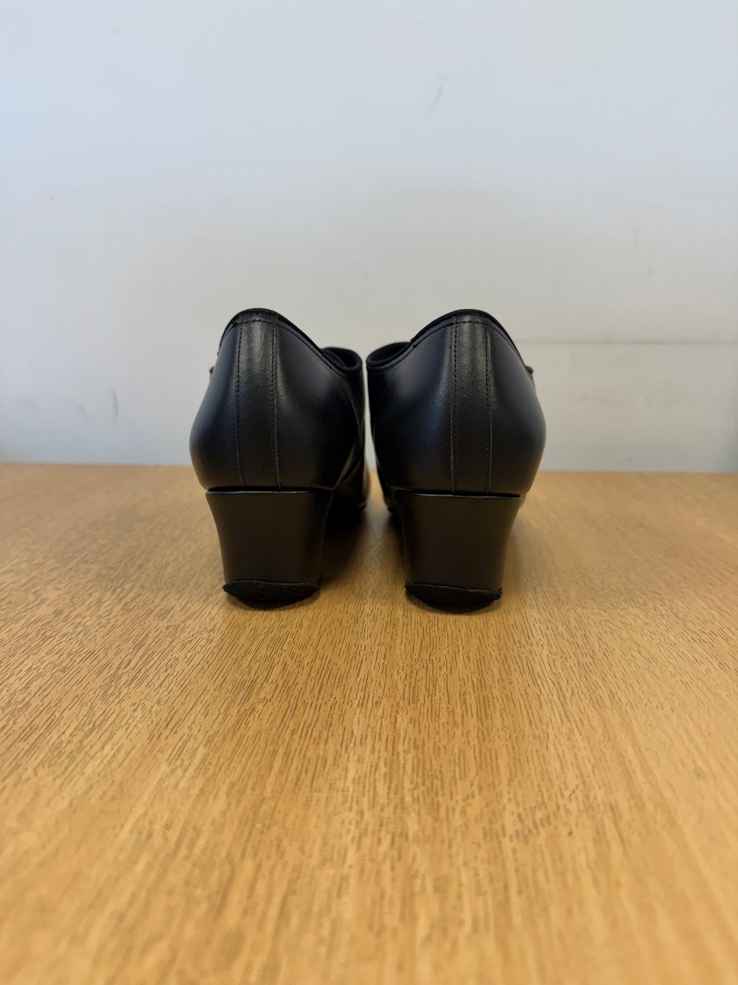 Rumba - Black Calf - Size 7 - Regular