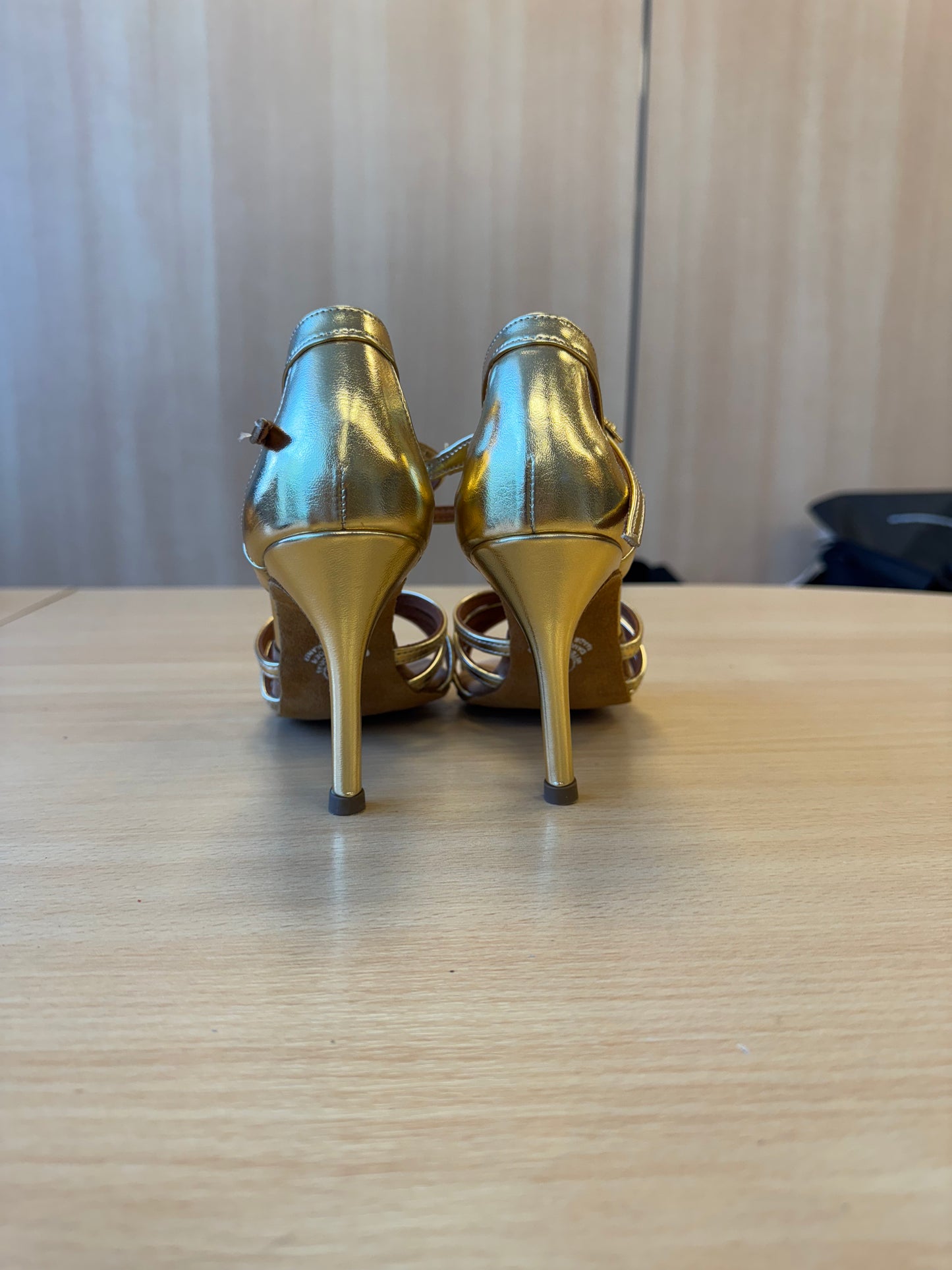 Lucia - Gold NotCalf - Size 5 - Regular