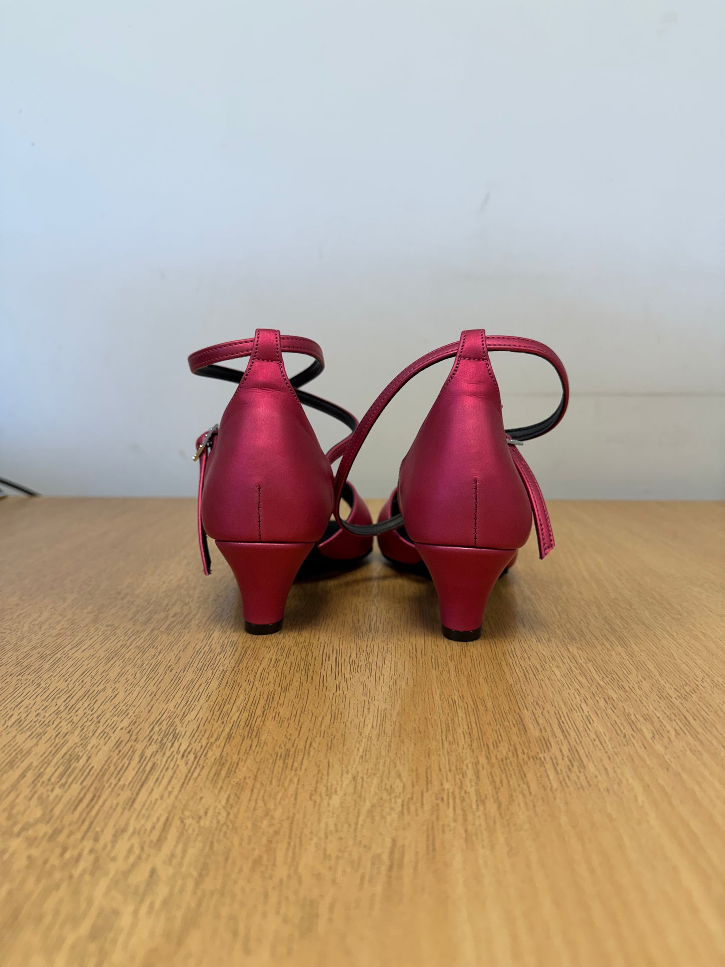 Barbara - PinkSeta - Size 6 - XX Wide( Hook Buckles)